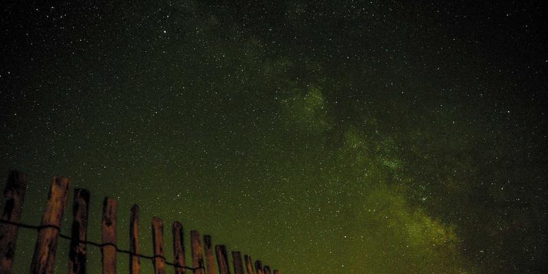 告别网页卡顿!基于QUIC的HTTP/3如何根治队头阻塞,为Linux环境下的Web性能带来革命性提升